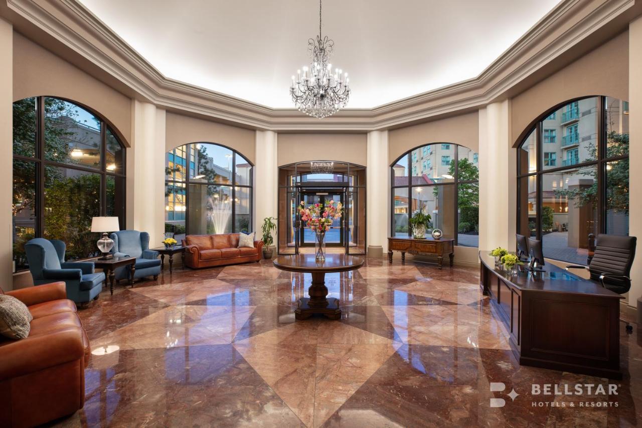 The Royal Kelowna - Bellstar Hotels & Resorts Eksteriør bilde